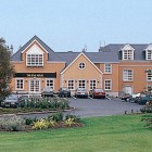 Shannon Oaks Hotel